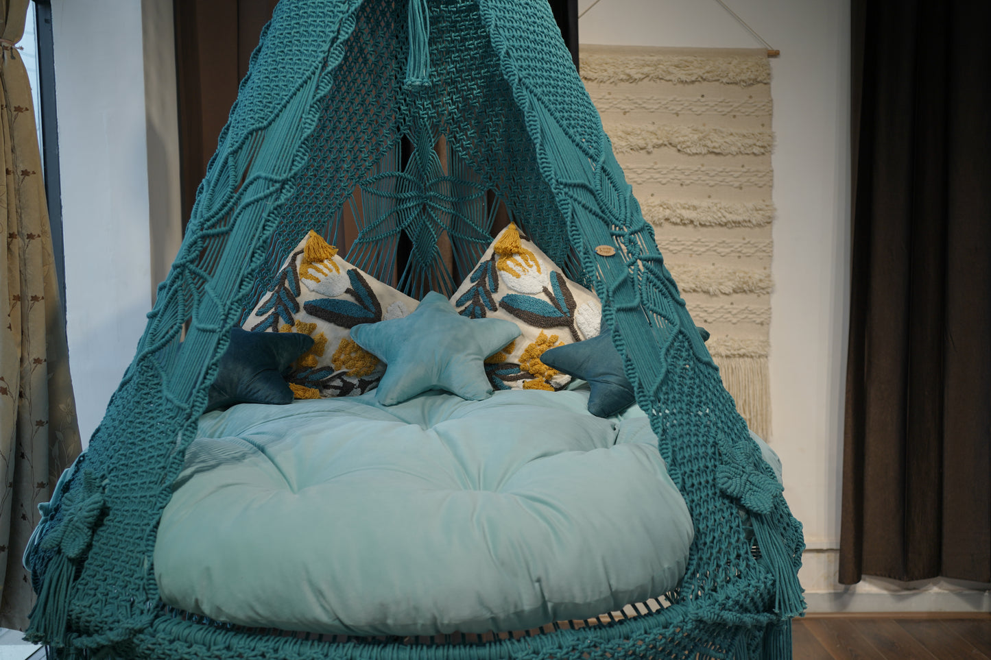 Gulaab Hanging bed swing for adults