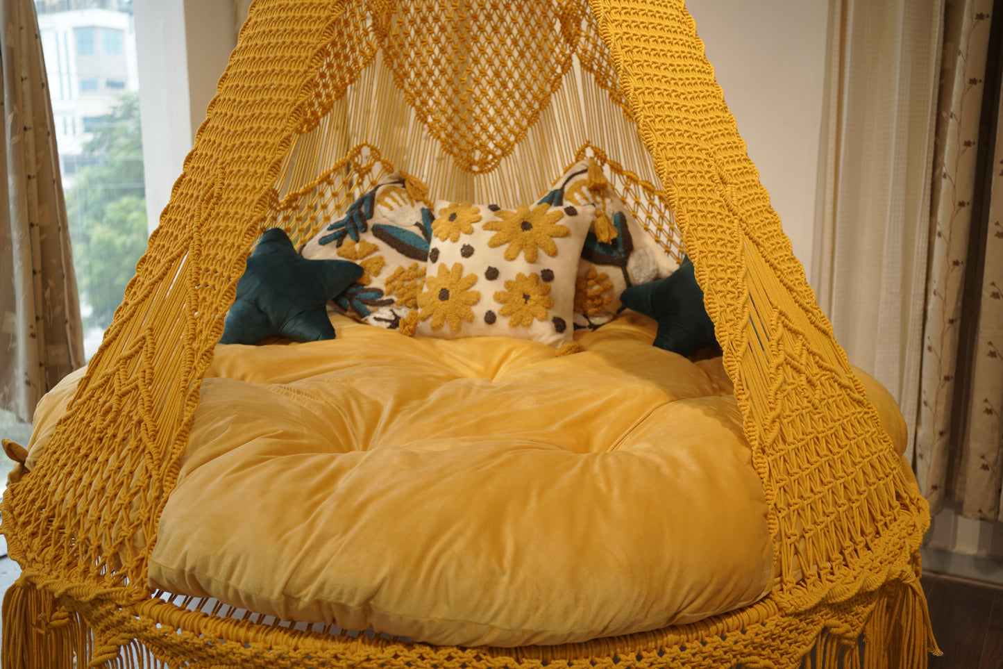 Daisy Hanging Big Bed Swing