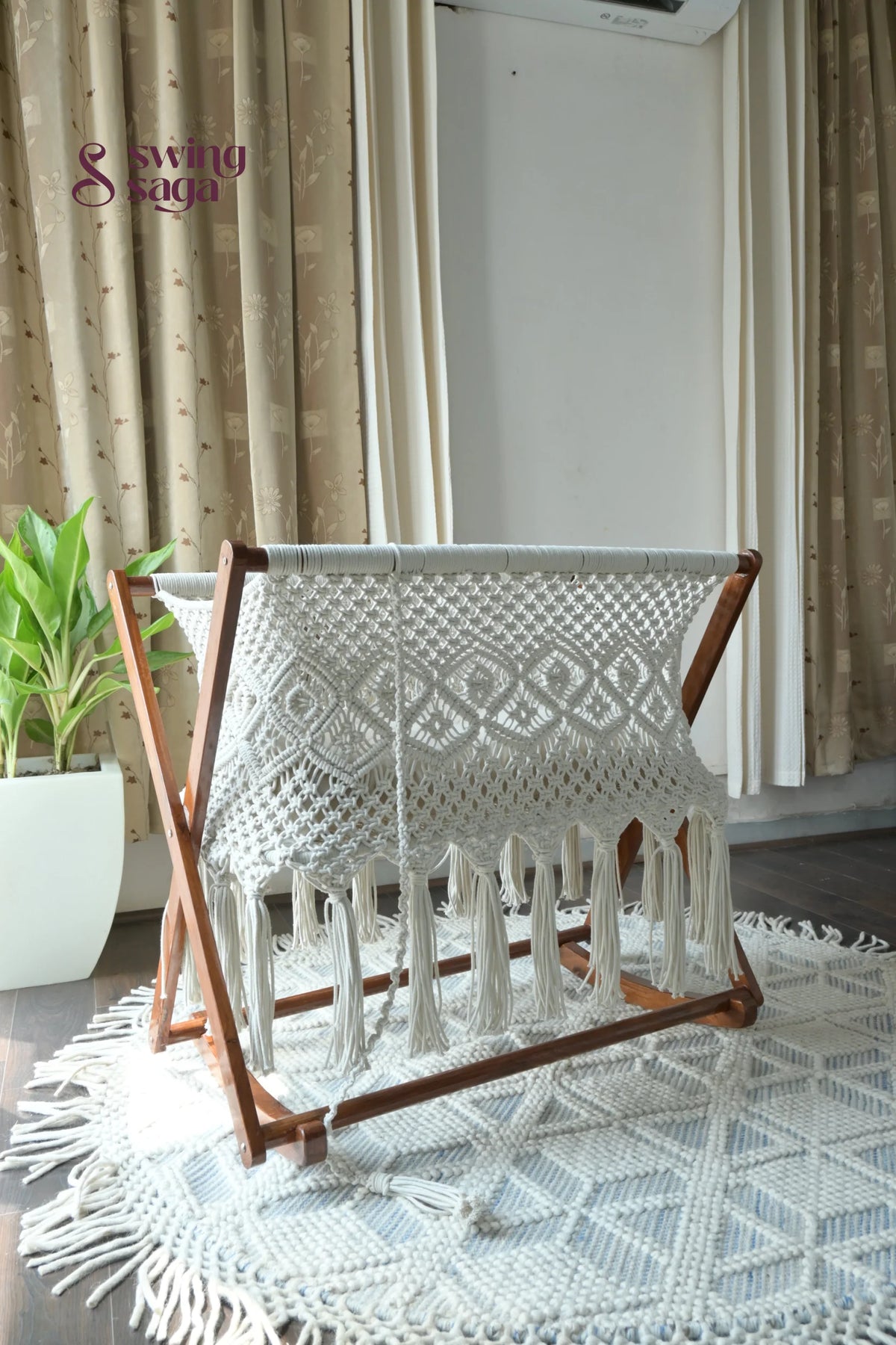 Macrame baby bassinet white