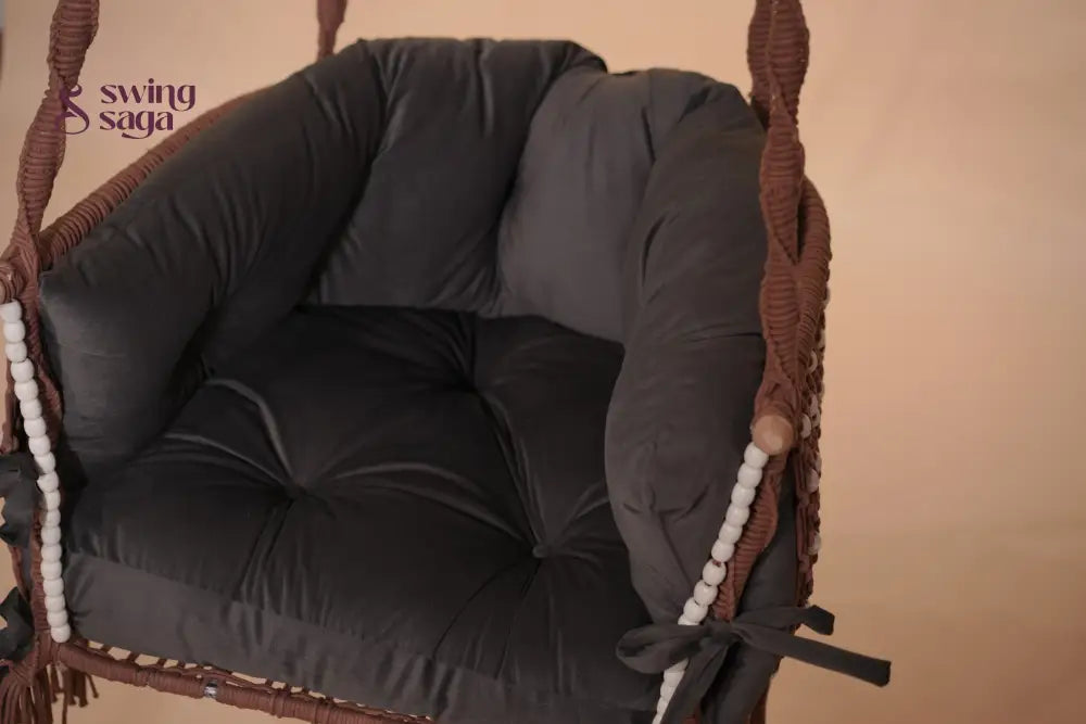 Brown single seater hanging chair - Swing Saga
