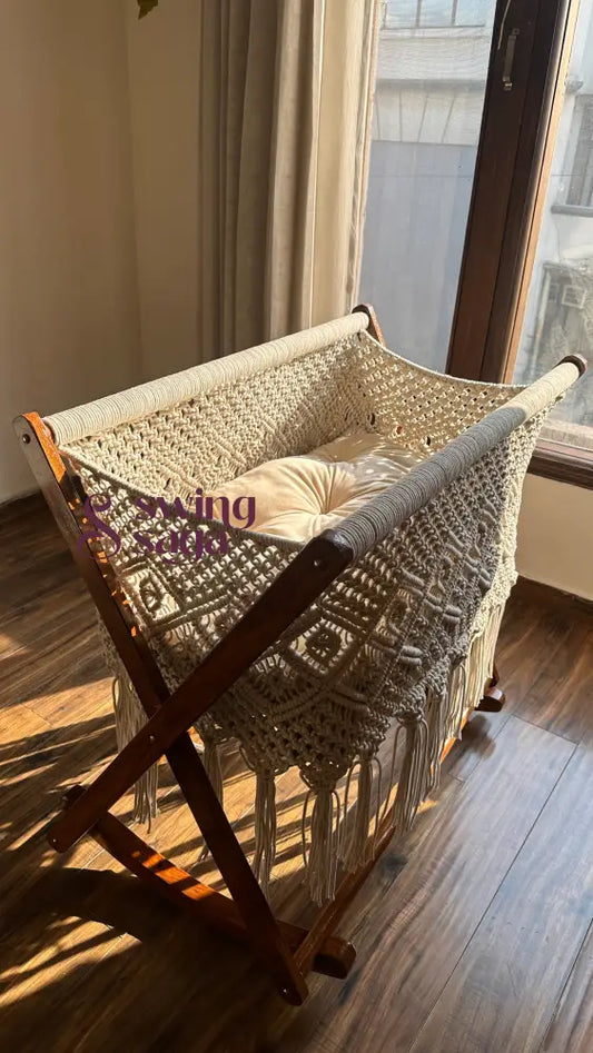 Moonlight Baby Bassinet