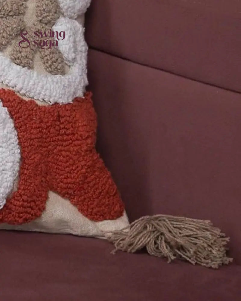 Close up shot of Couch Cushion Set