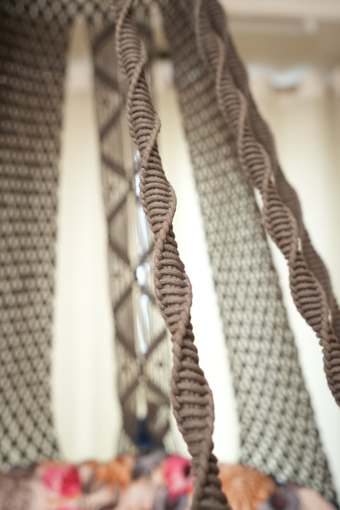 Dark Grey single seater hanging chair - Swing Saga