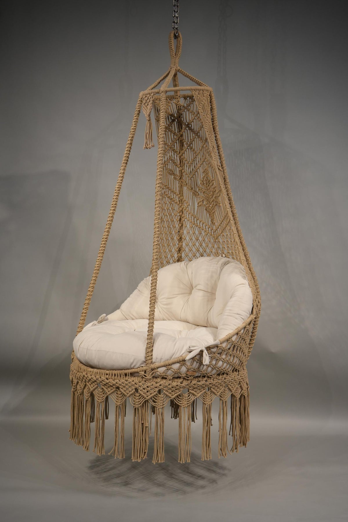 The Alba — 35-Inch Warm Sand Cotton Macramé Chair Swing