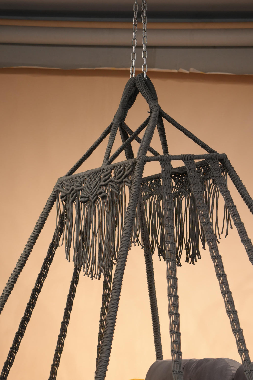 Every knot, tied by hand