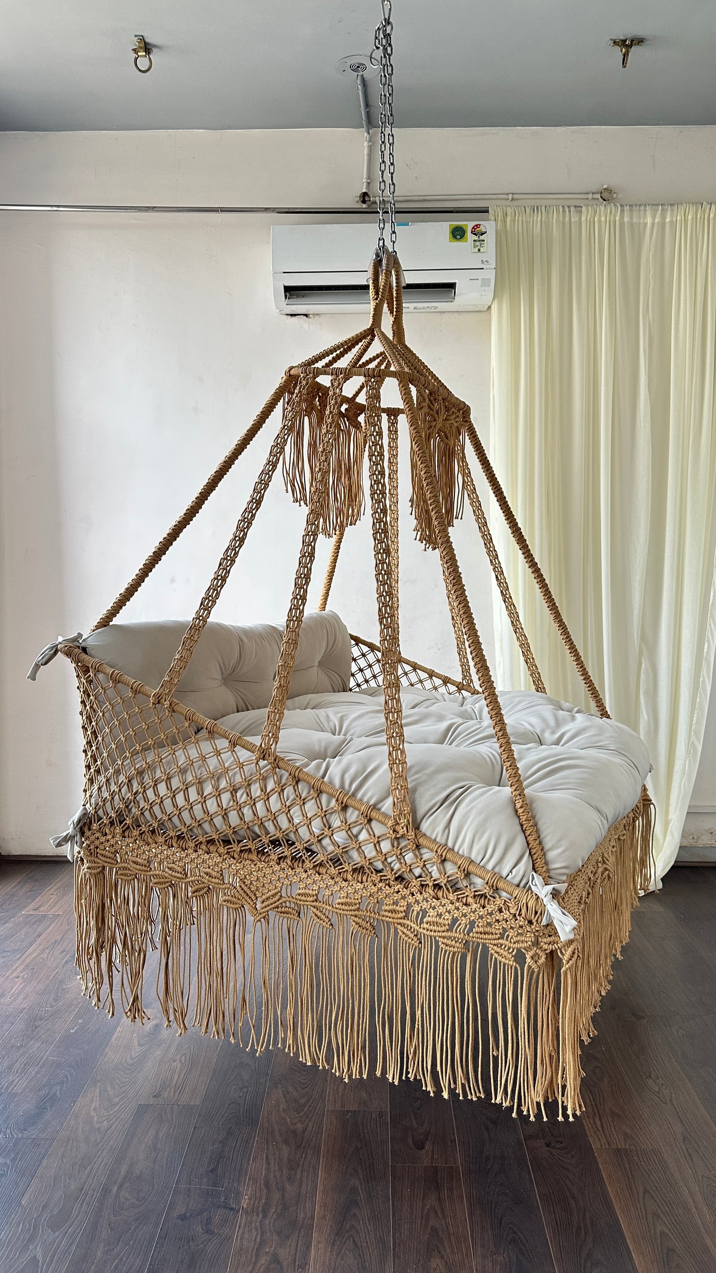 Aurelia Sofa Swing