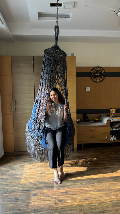 English Blue single seater hanging chair - Swing Saga