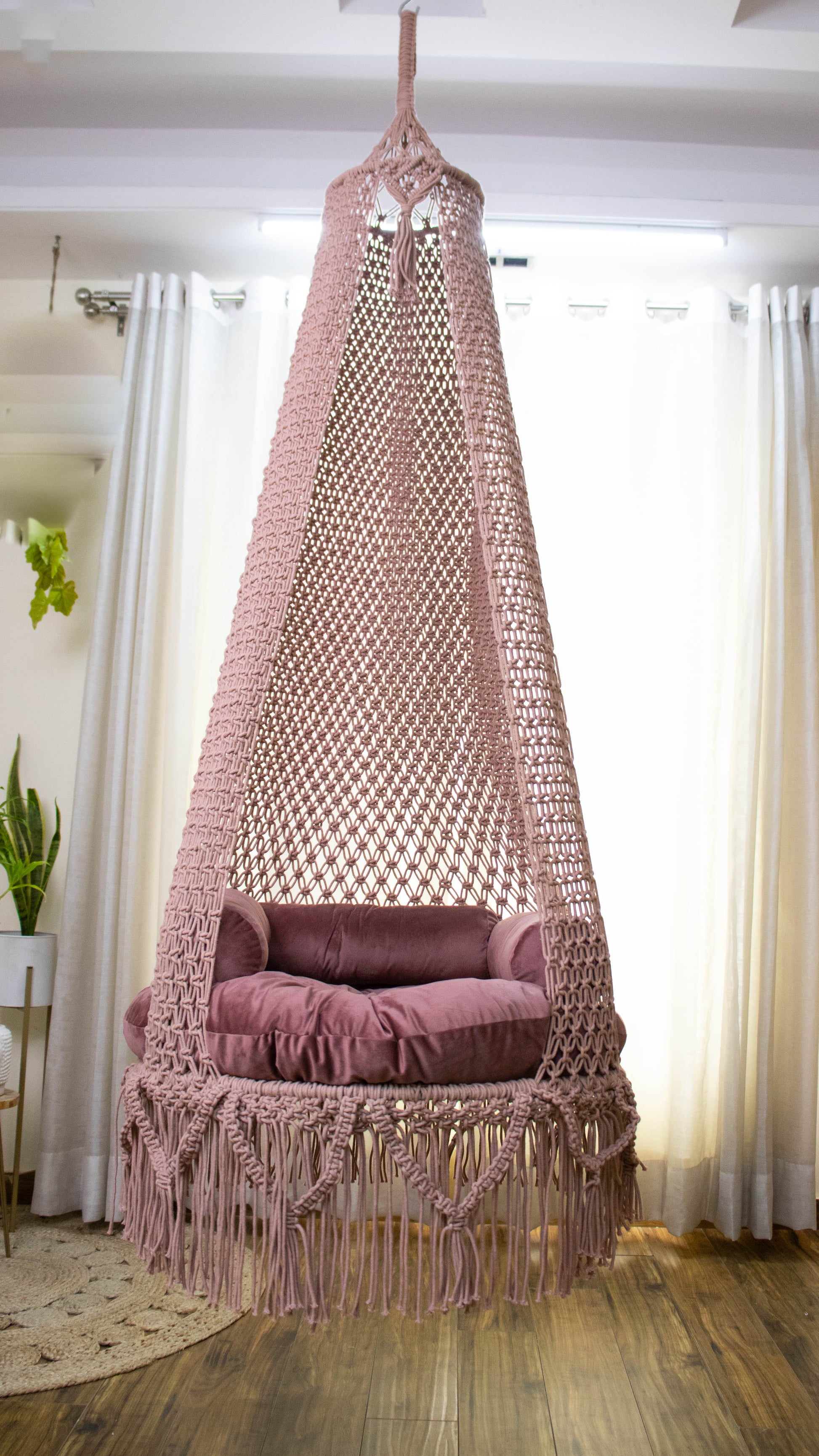 Lush Lux Pink single seater hanging chair - Swing Saga