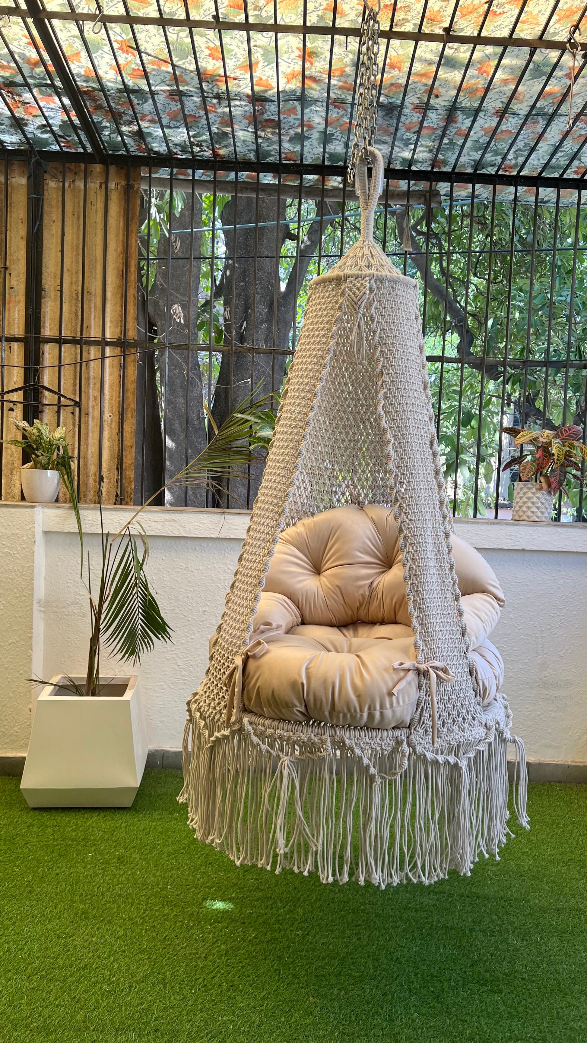 Cloud Single Seater Swing