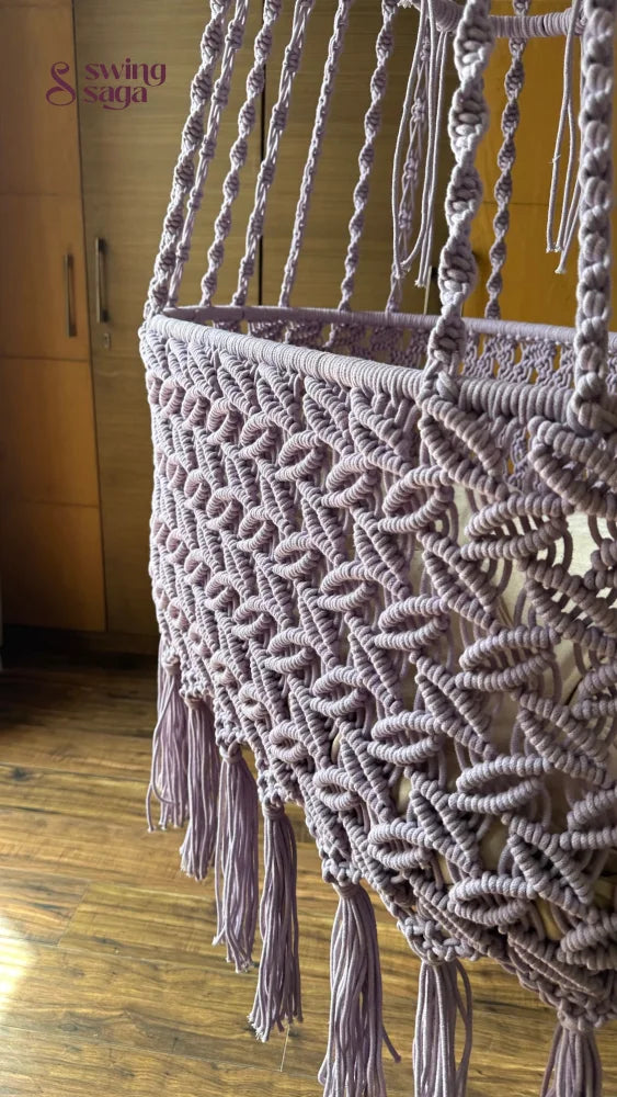 Detailed image of the baby bassinet