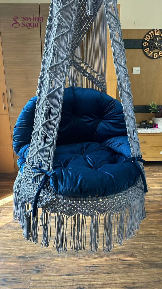 English Blue single seater hanging chair - Swing Saga