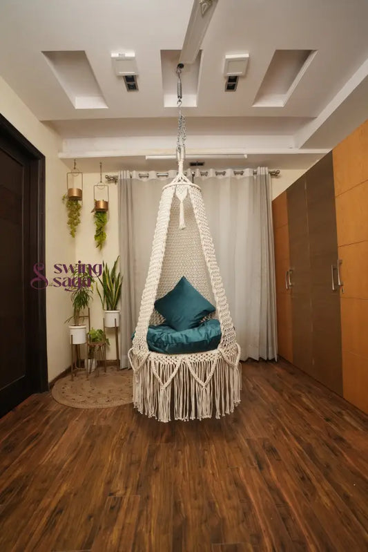 Cream single seater hanging chair - Swing Saga