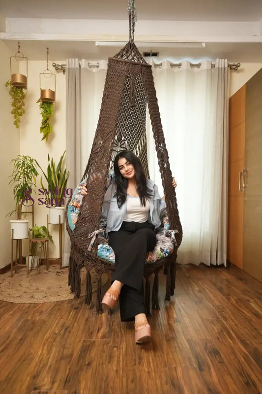 Wood Brown single seater hanging chair - Swing Saga