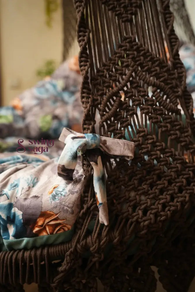 Wood Brown single seater hanging chair - Swing Saga