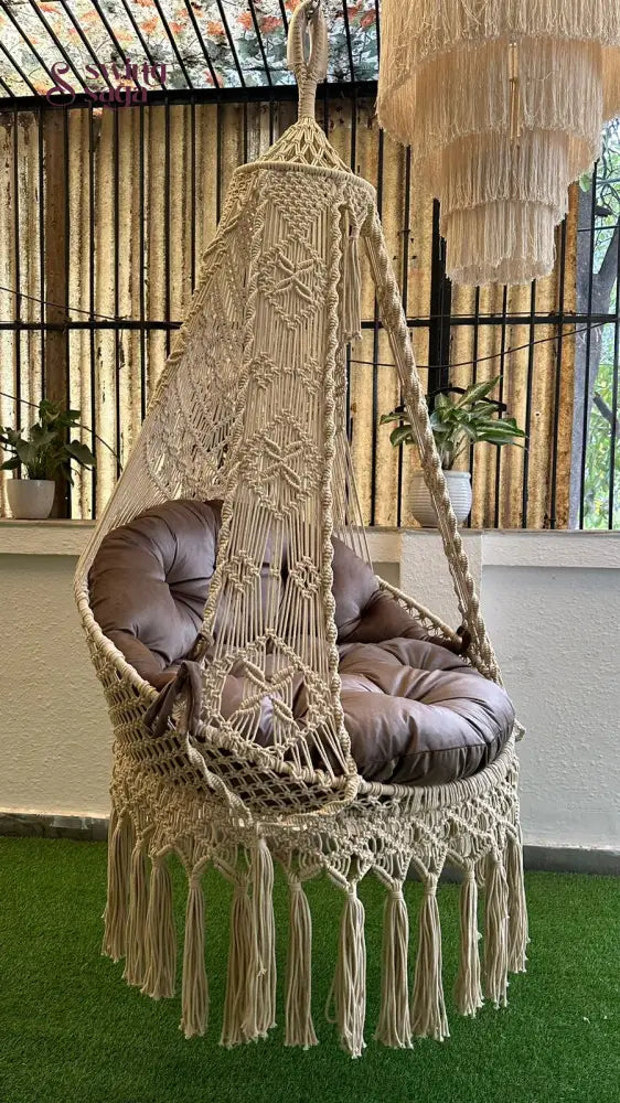 White single seater hanging chair - Swing Saga