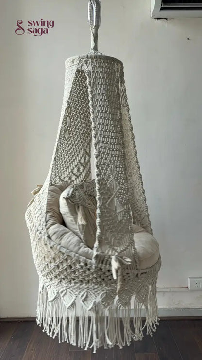 White single seater hanging chair - Swing Saga 