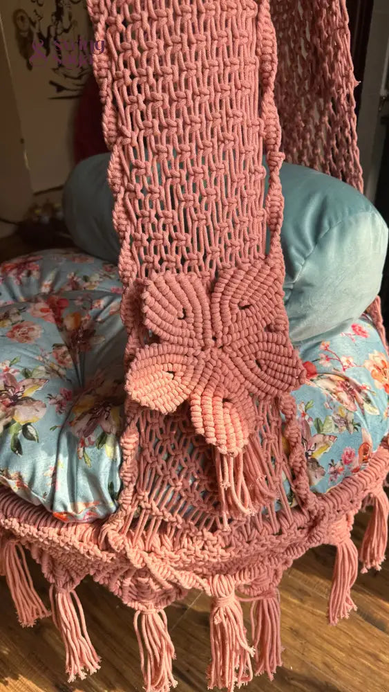 Lush Lux Pink single seater hanging chair - Swing Saga