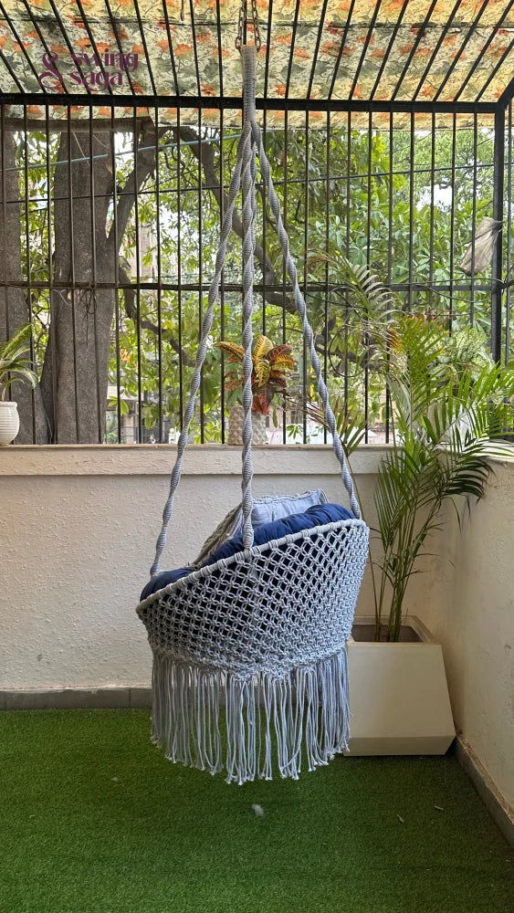 English Blue single seater hanging chair - Swing Saga