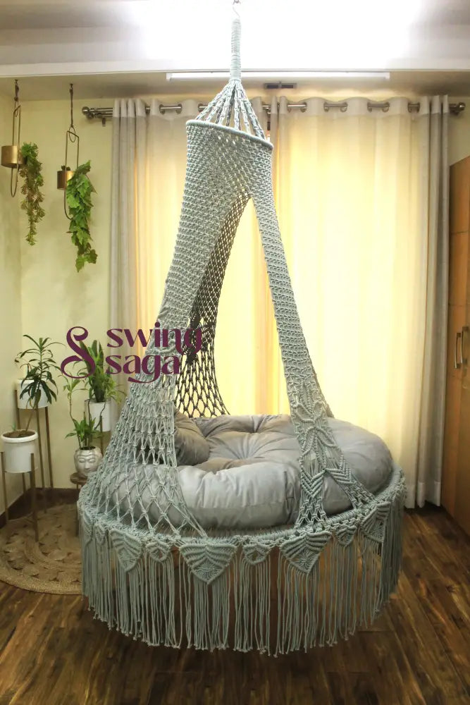 Isabelle Swing