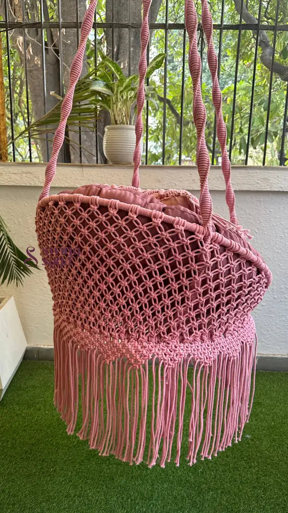 Lush Lux Pink single seater hanging chair - Swing Saga