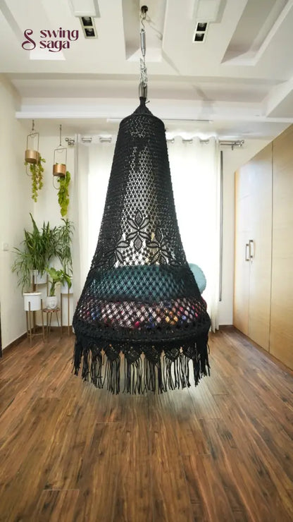 Black single seater hanging chair - Swing Saga