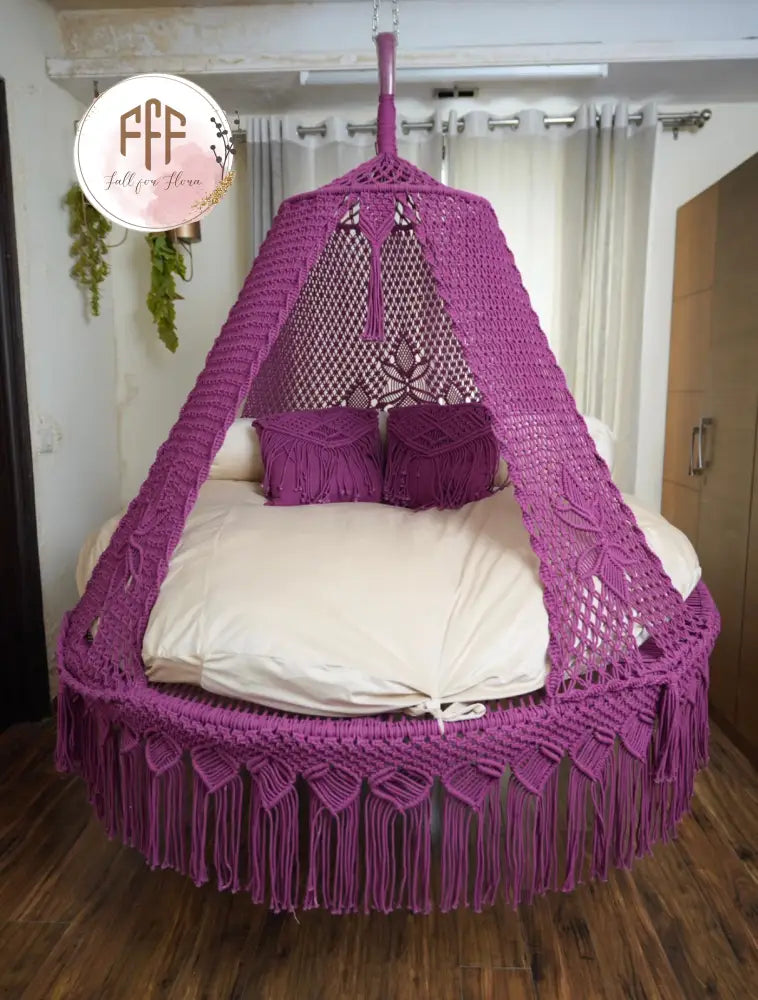 Magental Big Bed Swing