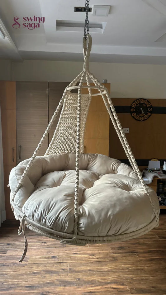 White single seater hanging chair - Swing Saga