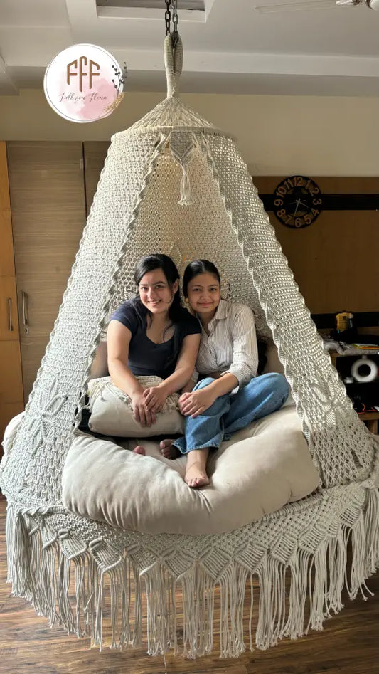 Pearl Bed Swing