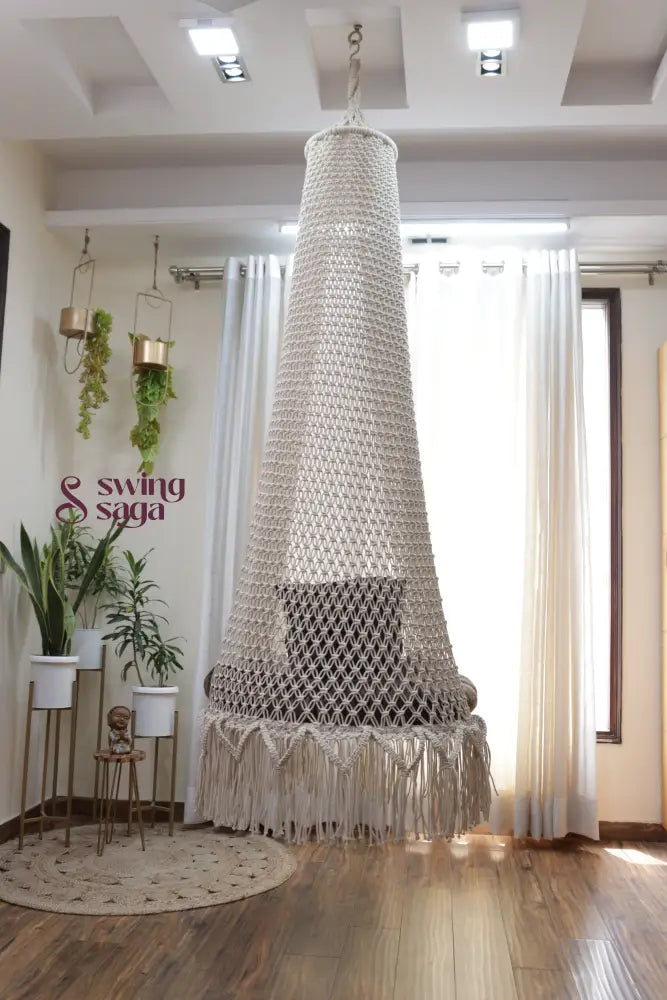 White single seater hanging chair - Swing Saga