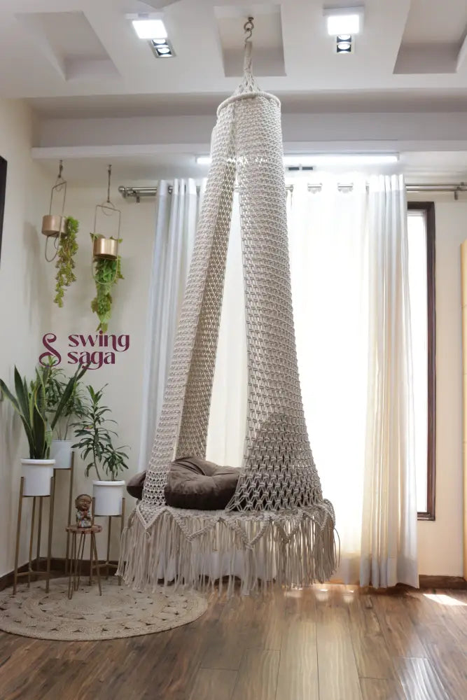 White single seater hanging chair - Swing Saga