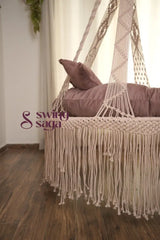 Rose Bud Swing