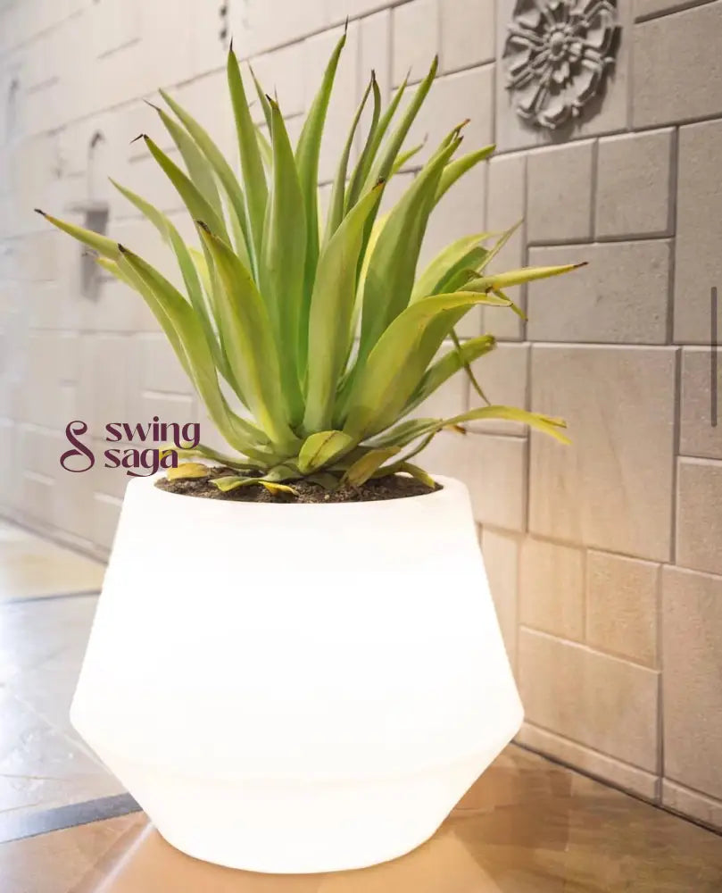 Sapphire Planter