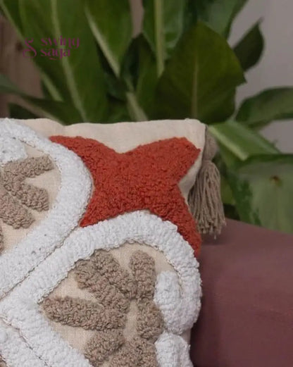 Close up shot of Couch Cushion Set 