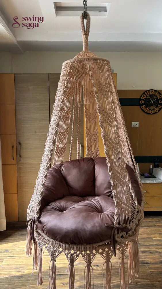 Hanging hammock swing in a room sertting.