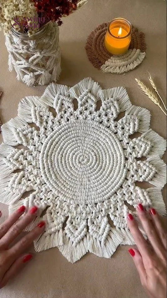 white dining table mat